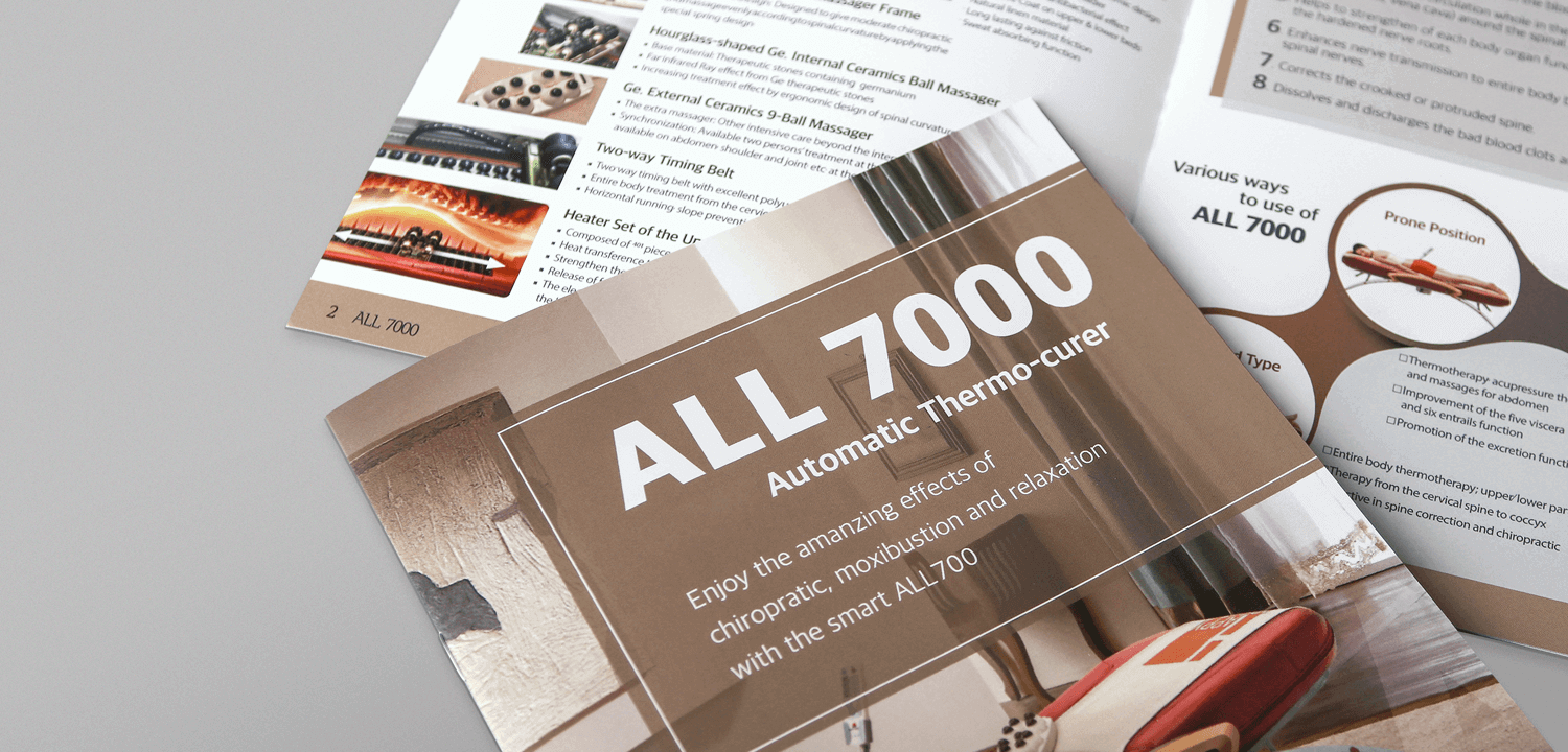 A brochure and pamphlet collection カタログ… Custom Z-Fold Brochures | Z-Fold Brochure Printing | 4over